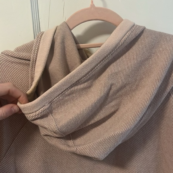 Faherty dusty rose pullover hoodie - Picture 7 of 7